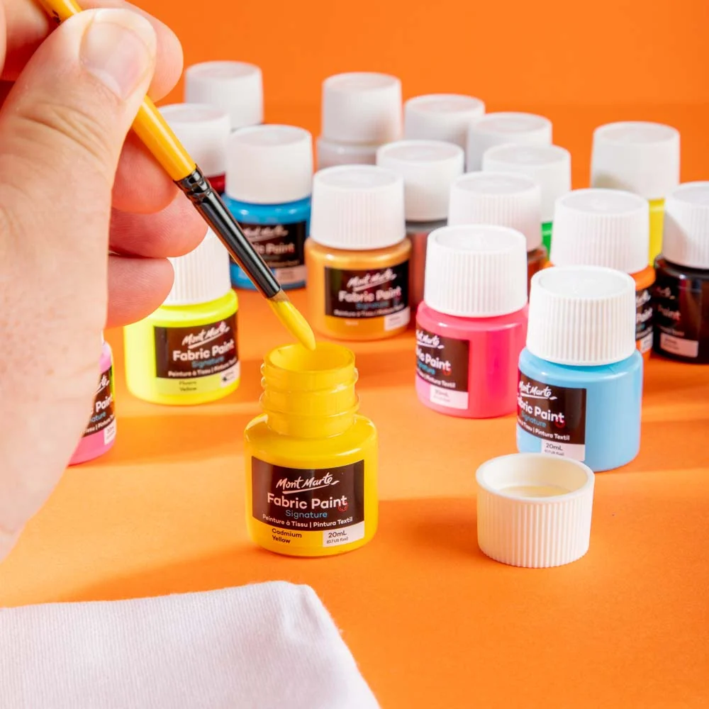 Fabric Paint Signature 20pc x 20ml (0.7 US fl.oz) - Image 8